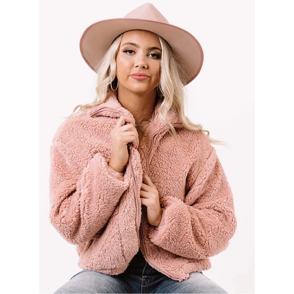 🐻 Oversized Teddy Zip Up Jacket 🐻 - Picture 5 of 11